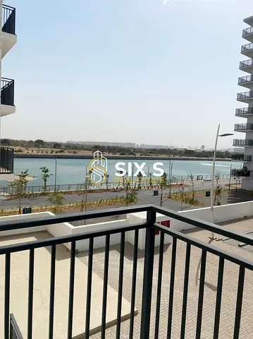 Canal View | Well Maintained | Ready to Move