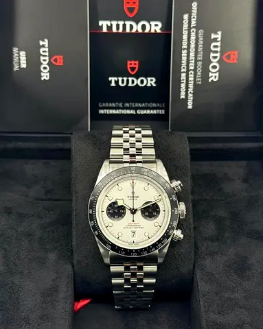 Tudor Black Bay Chronograph With Box Card 1:1 Clone with Box and Card