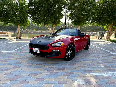 Fiat 124 Spider Classica 2019 - Excellent Condition - Low Mileage