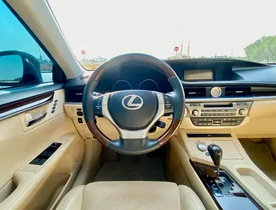 صورة 12 لـ 2013 Lexus ES-SERIES