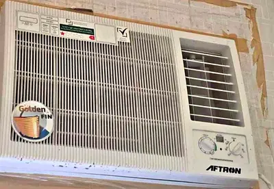 Ac aftran window AC for sale almost new condition