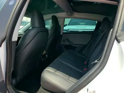 صورة 10 لـ 2026 Tesla MODEL 3
