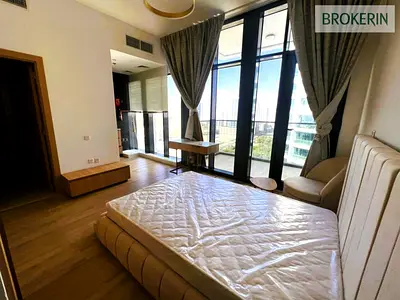 HOT DEAL: NATURAL LIGHT, FURNISHED, WITH BALCONY