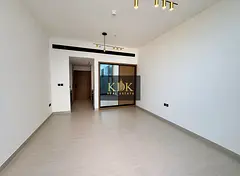 Spacious Studio | Unfurnished Unit | Community View
