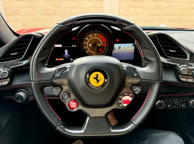 2016 Ferrari 488 — фото 10