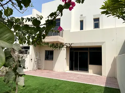 Spacious 3BR Villa + Maids | Private Garden | Direct Pool View