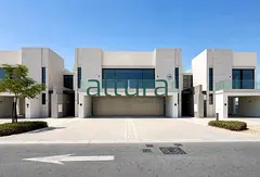 Stunning 3BR Townhouse | Single Row | Vacant