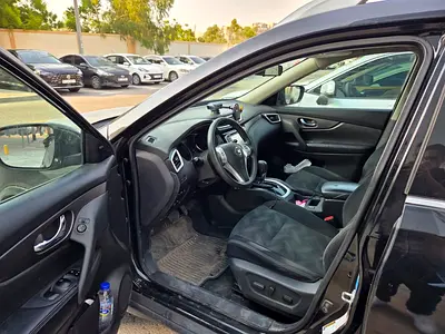 2016 Nissan ROGUE — фото 10