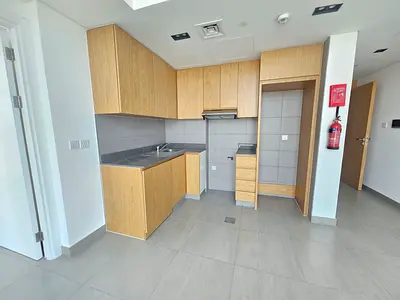 Gym Pool Parking Free 1,Bhk Flat Available With 2,Bathroom Nice Balcony Open View And Rent 42K
