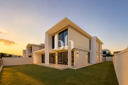 FULLY Upgraded | Close to Park | Genuine Listing