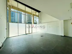 Park Facing | High Ceiling | Fitted Shop | Prime Location