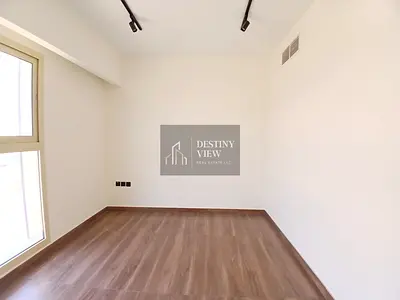 Spacious 2BHK | 3Washrooms.whith balcony | 1650 Sqft | AED70000 | Location tilal city