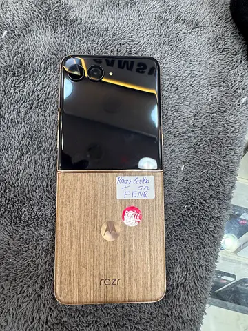 Motorola Razor 60 Ultra