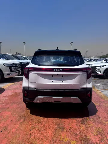 2026 KIA SELTOS 照片 6
