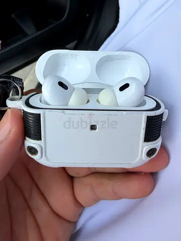 Used Apple AirPods pro2 with Charging Case (well used) - original earbuds