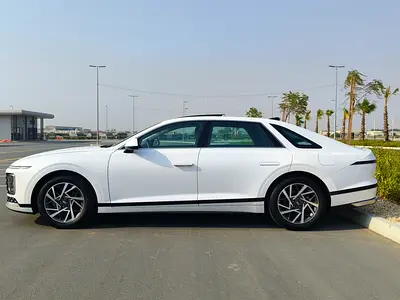 صورة 8 لـ 2024 Hyundai AZERA