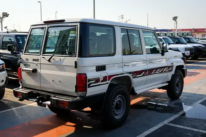 2026 Toyota LAND CRUISER 70 SERIES 缩略图 5