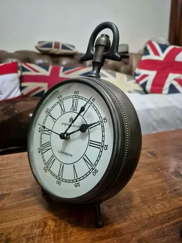 antique table clock