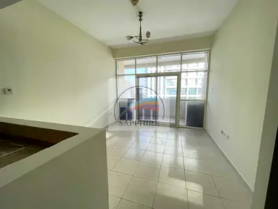Unfurnished Studio Apartment in Royal Residence 1