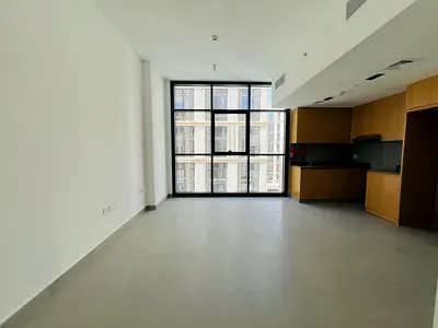Spacious Living Area 1BHK Apt Lavish Amenities Community…