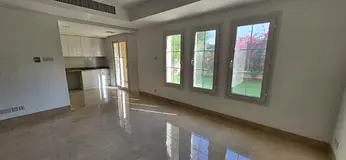 for rent townhouse 3br direct on the lake asking 200k