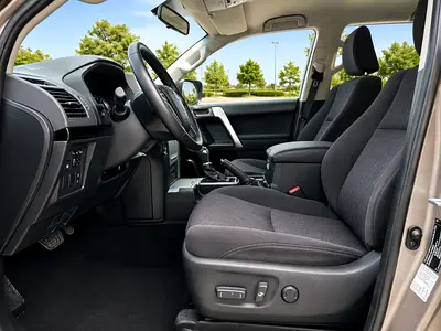 صورة 7 لـ 2022 Toyota PRADO