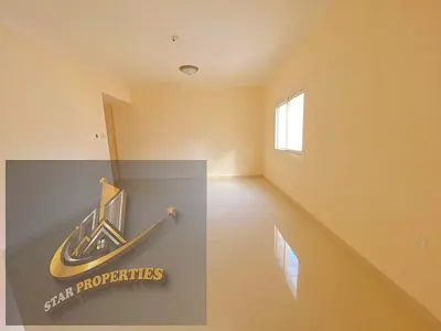 LIKE A NEW BUILDING//HUGE STUDIO FLAT CLOSE KITCHEN ONLY 23K