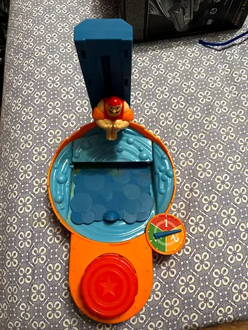 Fisher-Price Little People Pop-Up Playset (battery-free) - used