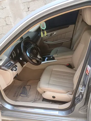 2015 Mercedes-BENZ E-CLASS — миниатюра 5