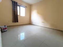 SPECIOUS ROAD SIDE BUILDING READY TO MOVE 1 BEDROOM HALL 30K