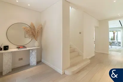 5 Bedrooms | Extended | Luxury Living