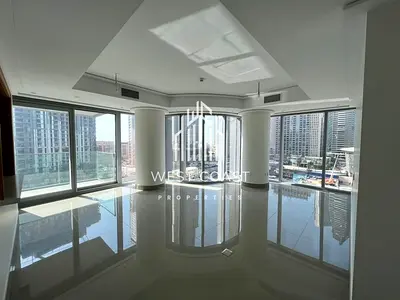 Spacious | blvd view | low floor