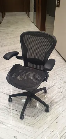 Herman Miller Areon Classic Chairs For Selling
