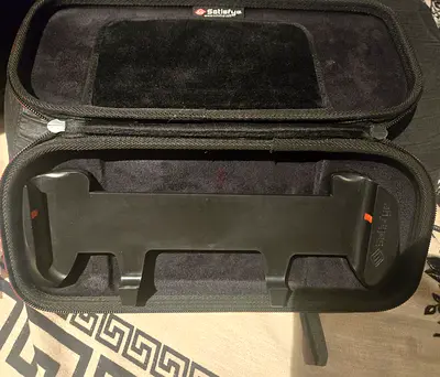 Switch 1 grip with case