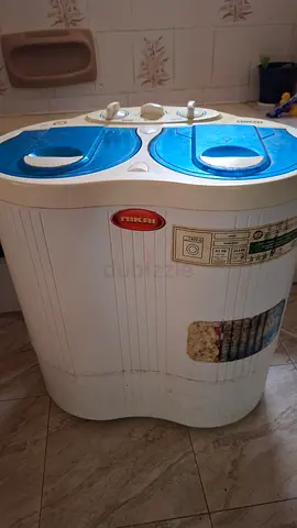 Used mini twin-tub portable washing machine - working condition