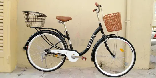 Cruiser bike Brand New free delivery high quality with sold adjustable seat and frunt back baskets