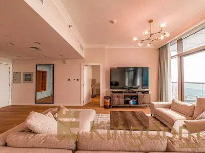 LAKE VIEW | UPGRADED | HIGH FLOOR | NEAR METRO