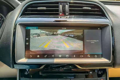2019 Jaguar XE 照片 14