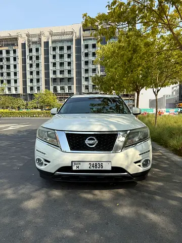 2014 Nissan PATHFINDER photo 5