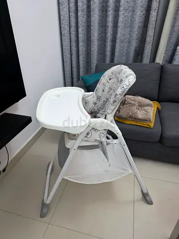 Joie baby high chair with adjustable height, like new!