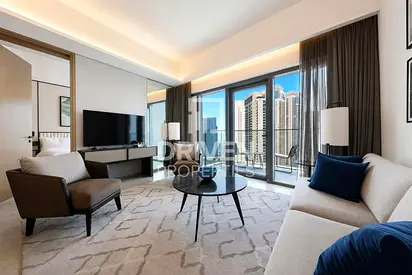 Vacant | Community View | Elegant Living
