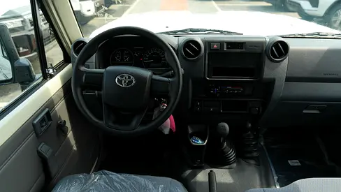 2026 Toyota LAND CRUISER 70 SERIES 照片 15