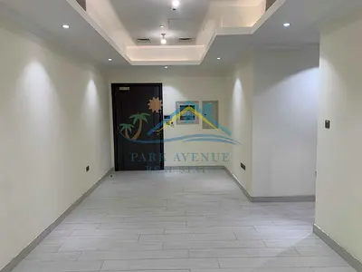 Excellent 2 BHK Available in Electra Street with Balcony New Building