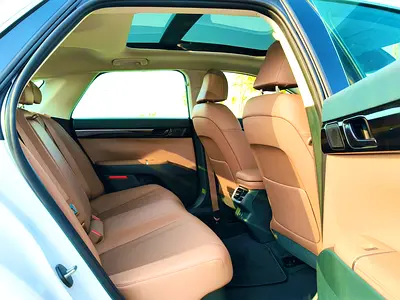 صورة 15 لـ 2024 Hyundai AZERA