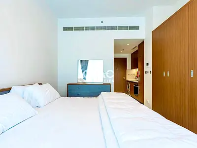 Park View | High Floor | Vacant | Furnished
