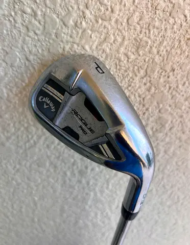 Callaway Rogue Pro pitching wedge  (Right Hand) — Good used condition