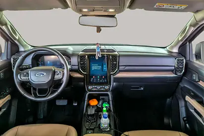 صورة 8 لـ 2025 FORD EVEREST