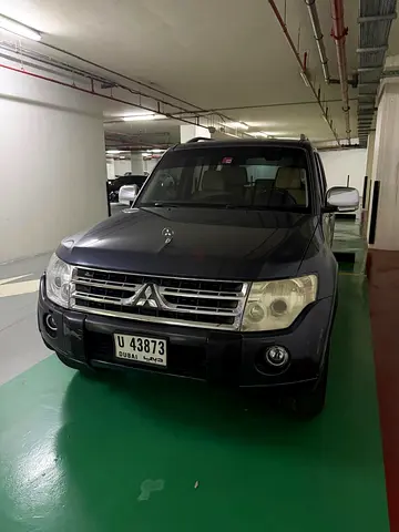 Mitsubishi Pajero GLS Top Line 2010 | GCC Specs | Well Maintained