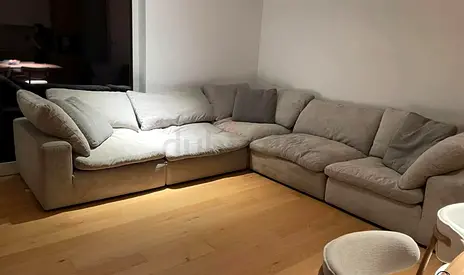 High quality modular feather filled sofa ☁️