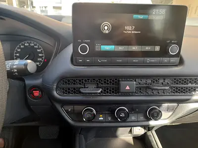صورة 13 لـ 2023 Honda HR-V